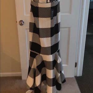 Gracia skirt black and white